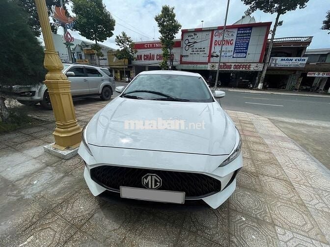MG5 STD 2024  - 16000 km