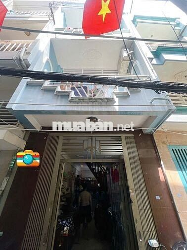 SÁT MẶT TIỀN Q4 - 3 LẦU ĐÚC - 22m2 - KO QH- GIÁ 3 TỶ NHỈNH
