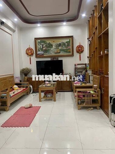 Bạn em cần bán nhà 5t,43m tại Đa Sỹ,Hà Đông, nhà mới chỉ 7t
