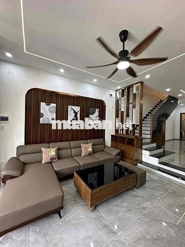 CHO THUÊ NHÀ ĐẸP FULL NỘI THẤT TẠI HÒA XUÂN ĐÀ NẴNG