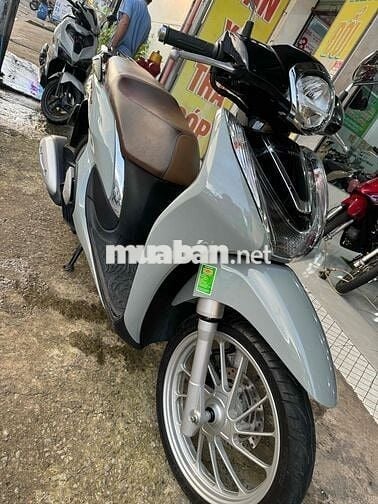 xe giám đốc công ty chùm mền kg đi mấy