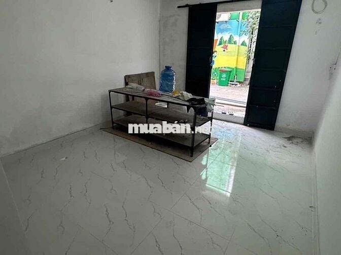 🏡 Cho thuê nhà nguyên căn hẻm xe hơi – SÁT CHÂN CẦU BÌNH LỢI – 65m²