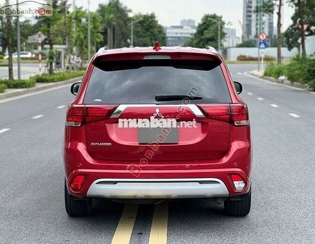 Mitsubishi Outlander 2.0Pre