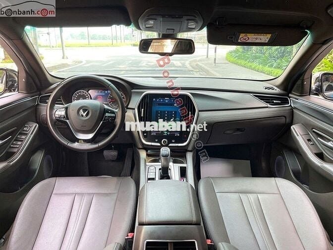 Vinfast LuxA 2.0 Plus