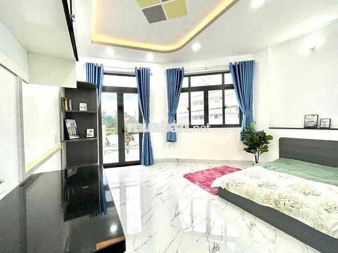 CĂN HỘ STUDIO BAN CÔNG FULL NỘI THẤT NGAY CHỢ HOÀNG HOA THÁM