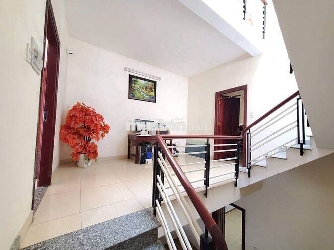 Nhà mặt tiền đường Số 11 - xinh lung linh; 4PN kề Phú Mỹ Hưng - Quận 7