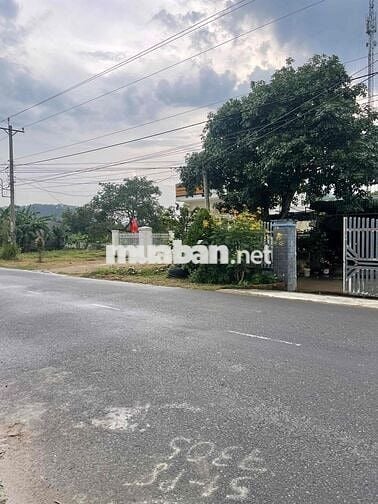 Đất mặt tiền DH721 đối diện bưu điện phước cát2