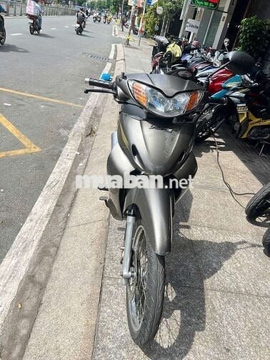 Honda future 2002 zin nguyên bản mới 90% Bstp