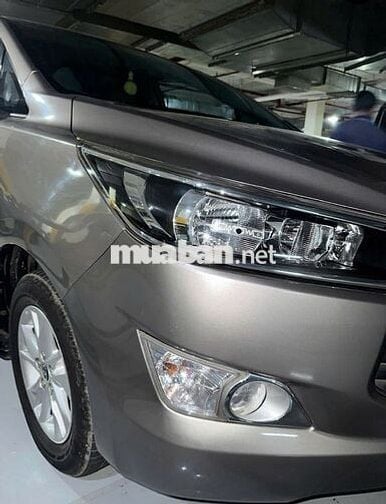 Toyota Innova 2020 2.0E - 80000 km