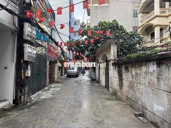🏡 BÁN NHÀ MỚI XÂY – PHỐ ĐỊNH CÔNG THƯỢNG   📐 Diện tích:  • Tầng 1: 49m
