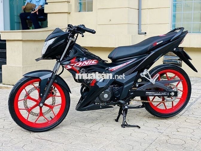 HONDA SONIC BẢN ĐEN SẦN CAO CẤP CHÍNH CHỦ CẦN BÁN