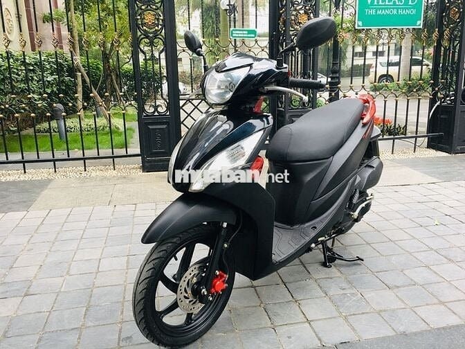 HONDA VISION MÀU ĐEN SẦN CHÍNH CHỦ NGUYÊN ZIN 2016
