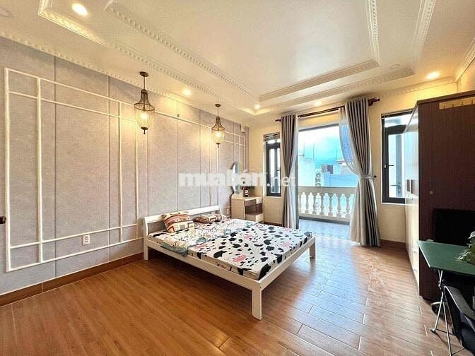 STUDIO BAN CÔNG FULL NỘI THẤT CAO CẤP RỘNG LẮM NHA