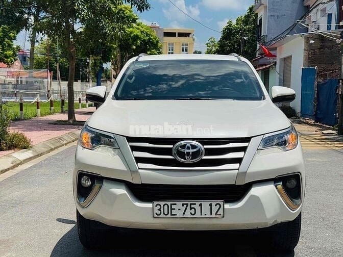 Toyota Fortuner 2017 2.4G 4x2 MT - 86000 km