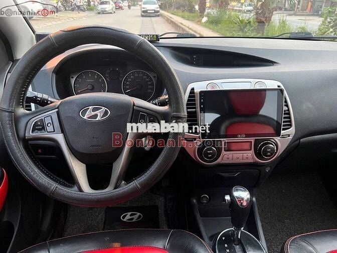 Hyundai i20 1.4 AT 2011