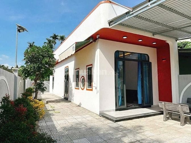 Bán gấp nhà 2 mặt tiền SHR kế bên Nhà thờ giáo xứ BC giá 1 tỷ 070 TL