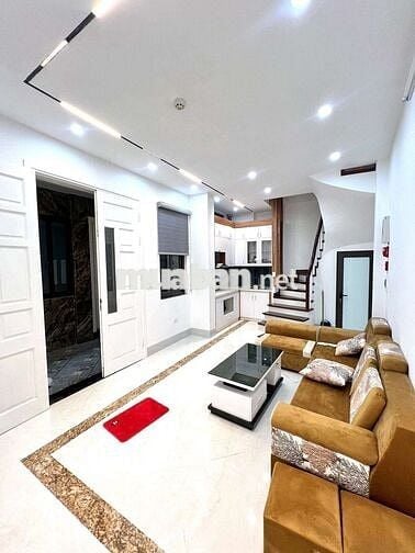 THẬT 100%! TRẦN DUY HƯNG. XÂY MỚI, 2 THOÁNG, PHỐ VIP, TRUNG TÂM, HIẾM