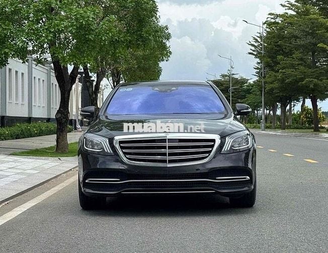 Mercedes Benz S Class 2019 S450L Luxury - 62000 km