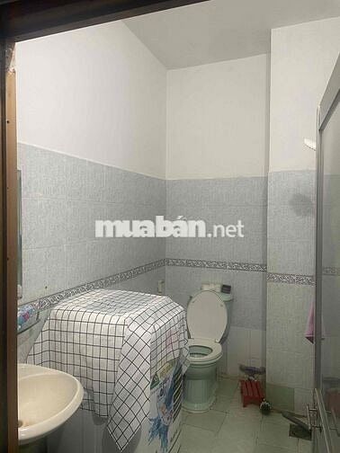 Pass phòng trọ 20m2 mặt tiền đường Ông Ích Khiêm