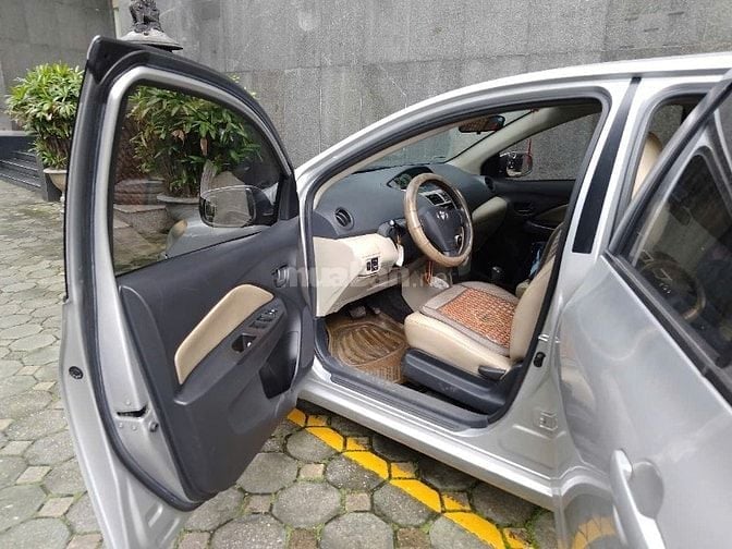 Xe ô tô con Yaris sedan NK Nhật 7800 km