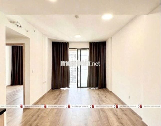 Cần bán rẻ căn 2PN 1WC, sổ hồng sẵn giá chỉ 3,65ty, View thành phố Q1