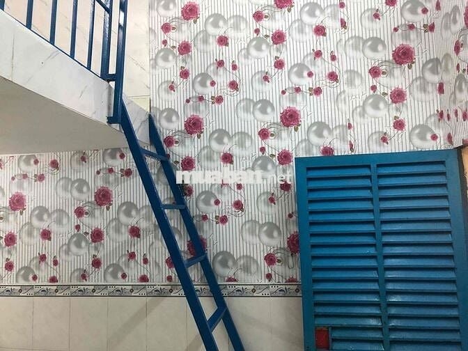phòng tro 14 có gác đường Nguyễn tri phương kp BĐ, 4 phường Dĩ An TPHC