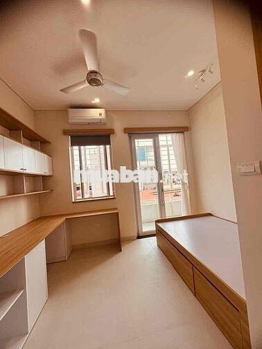 Bán nhà tập thể phố Võ Thị Sáu nhà đẹp 2 thoáng ở ngay 80mT5 giá nhỉnh