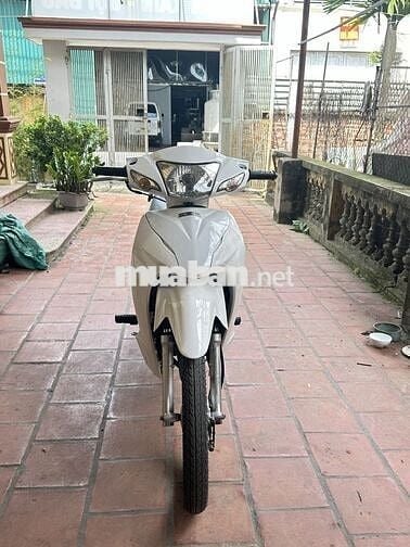 Em Cần bán con wave110 giấy tờ đầy đủ biển hà nội