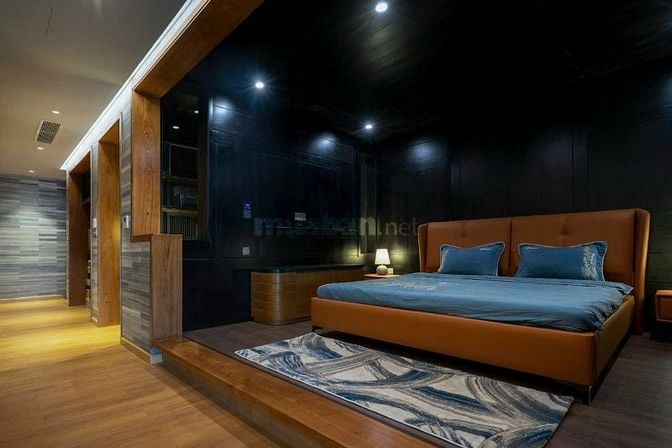 Biệt thự Hoa Mai ngay Phan Xích Long quận Phú Nhuận (8x18m) giá 54 tỷ