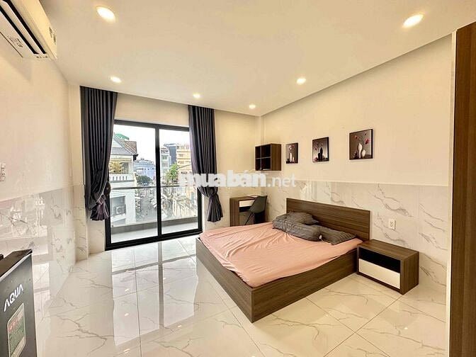 ✨CHO THUÊ CĂN HỘ 1PN TÁCH BẾP, RỘNG 40m2, MẶT TIỀN, THANG MÁY, SÁT Q1