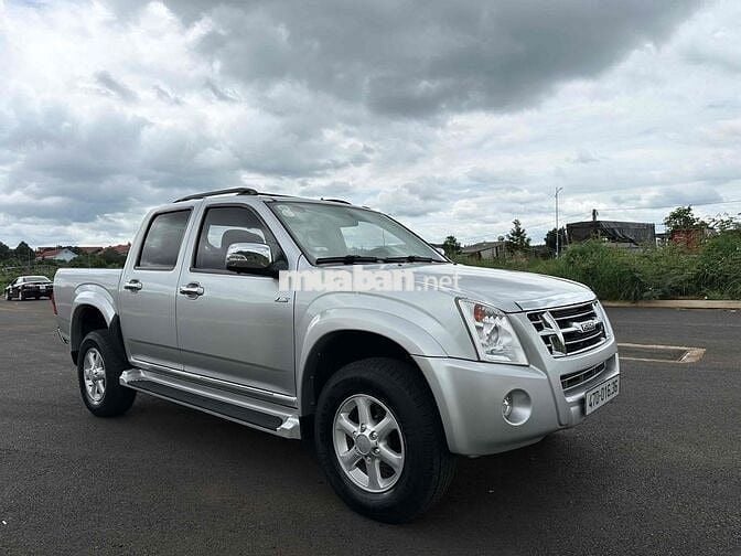 Isuzu Dmax 2008 - 148000 km