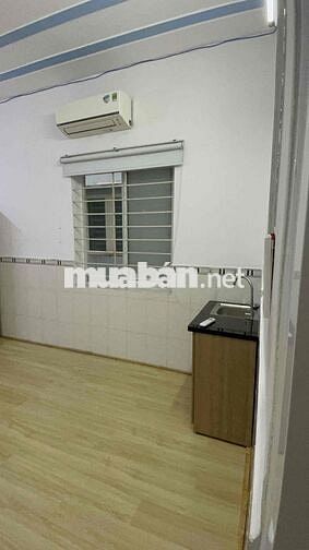 Phòng trống ở ngay kdc vĩnh lộc sạch sẽ, an ninh