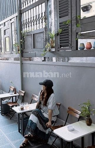 Cần thêm vài bạn phụ bán cafe, trà tại quán 