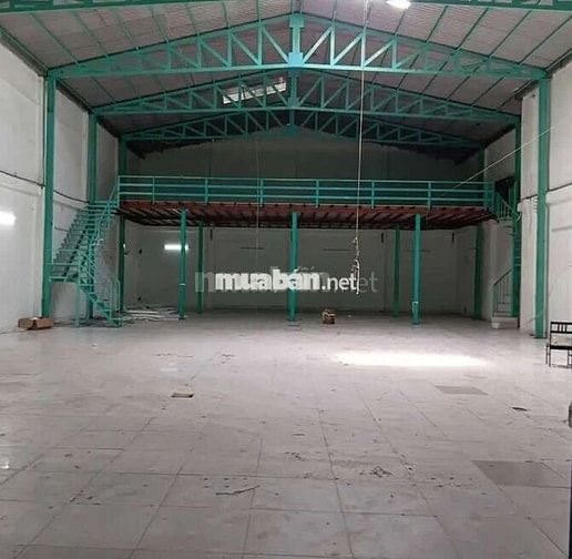 CHO THUÊ KHO,XƯỞNG 500M² GIÁ 40TR/T, Đ XE CÔNG LÊ TRỌNG TẤN