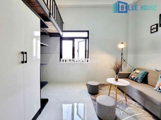 CHO THUÊ DUPLEX FULL NỘI THẤT CỬA SỔ TRỜI THOÁNG MÁT RỘNG 30m2 VHU