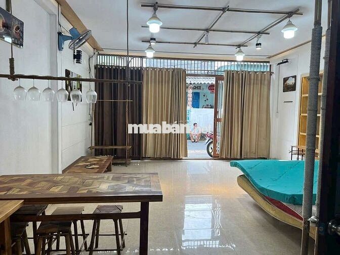 Cách biển phước hải chỉ 800m thôi cô chú anh chị 
Ngang 5.8m sâu 16m