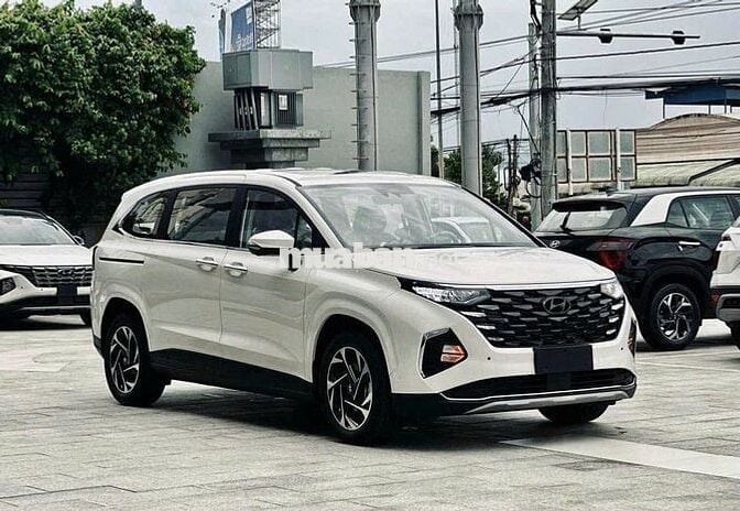 HYUNDAI CUSTIN 1.5T NHẬN XE CHỈ TỪ 210 TRIỆU