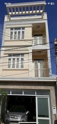 MT ,ĐƯỜNG NHỰA 12M2, KDC HOÀN CẦU . Dt- 5 x 14  trệt 2 lầu sân thượng 