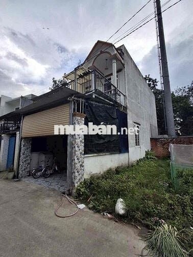 Cho thuê nhà nguyên căn mặt tiền DX63 Định Hoà, kế bên Thành phố mới