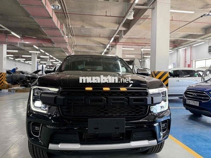 Ford Everest 2025 Titanium 2.0L 4x4 AT - 1500km