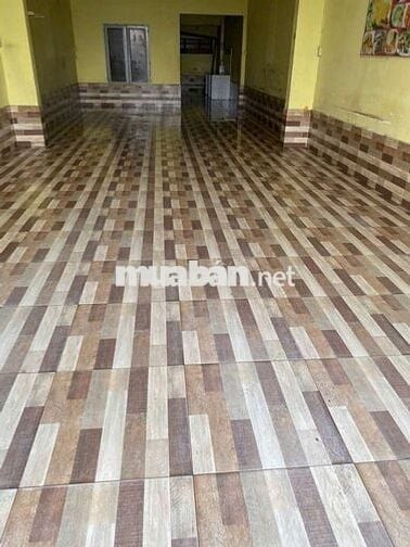 cho thuê nhà cấp 4 mặt tiền 174  M1 BHH dt 5x21m trống suốt 2pn 1wc