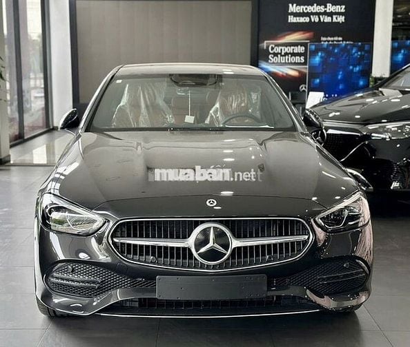 Mercedes Benz C200 Avantgarde Plus 2025