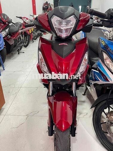 winner v1 zin, đẹp leng keng không lỗi lầm