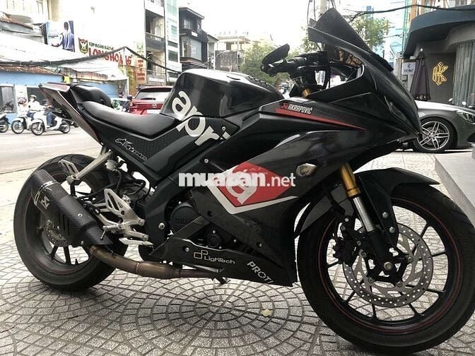 Yamaha YZF-R15 V3.0 MotoGP Edition