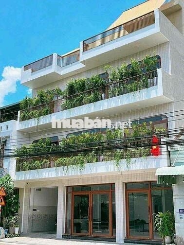 BÁN NHÀ MẶT TIỀN KINH DOANH GẦN SÂN VẬN ĐỘNG DĨ AN