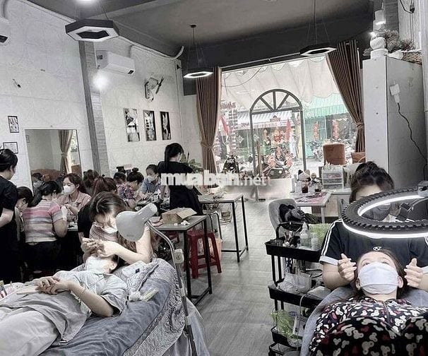Sang nhượng mặt bằng kinh doanh nail , phun xăm , nối mi ...