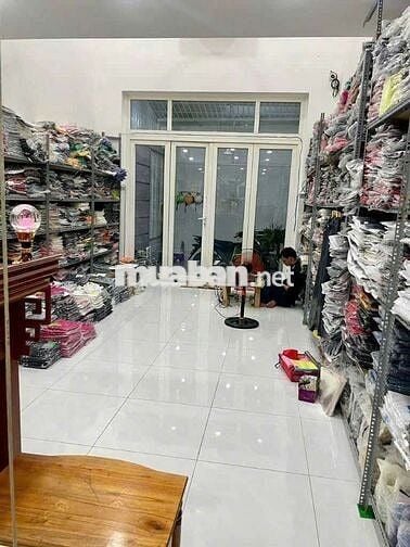 cho thuê nhà nguyễn đỗ cung trệt + lửng 2pn 2wc ngay sát Đại Học CT