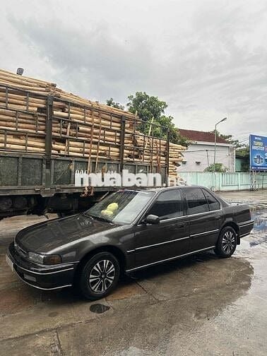 Honda Accord bản Nhật xuất Mỹ