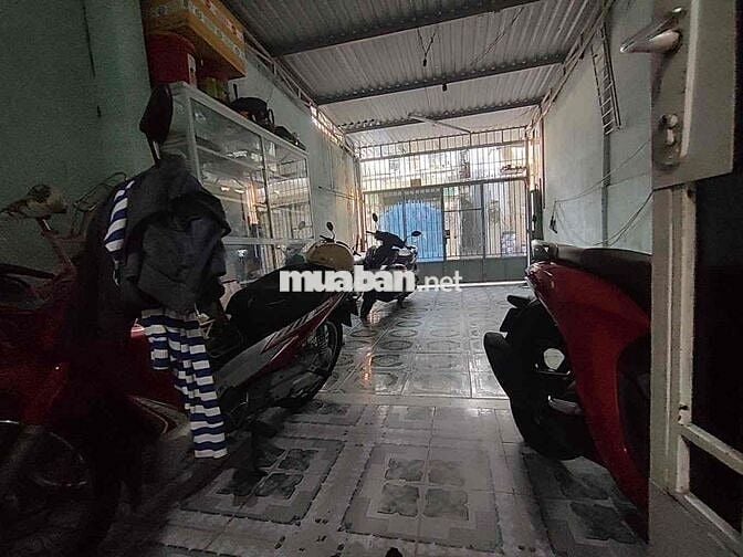 Bán Nhà Dĩ An 100m2, Hẻm Xe Hơi thông, P.Dĩ An- HCM