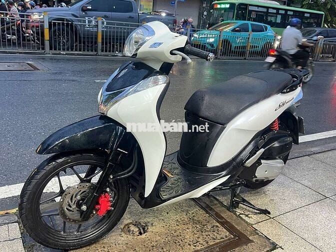 Honda SH mode 2018 mới 90% Bstp chính chủ